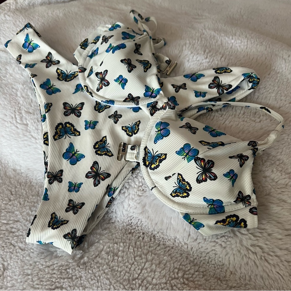 Butterfly Print Underwire Bikini Set High Leg Cut